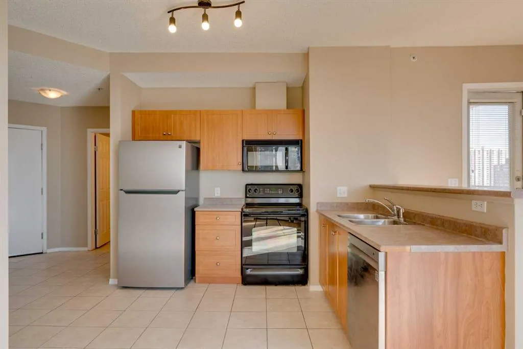 1053 10 Street SW #1816