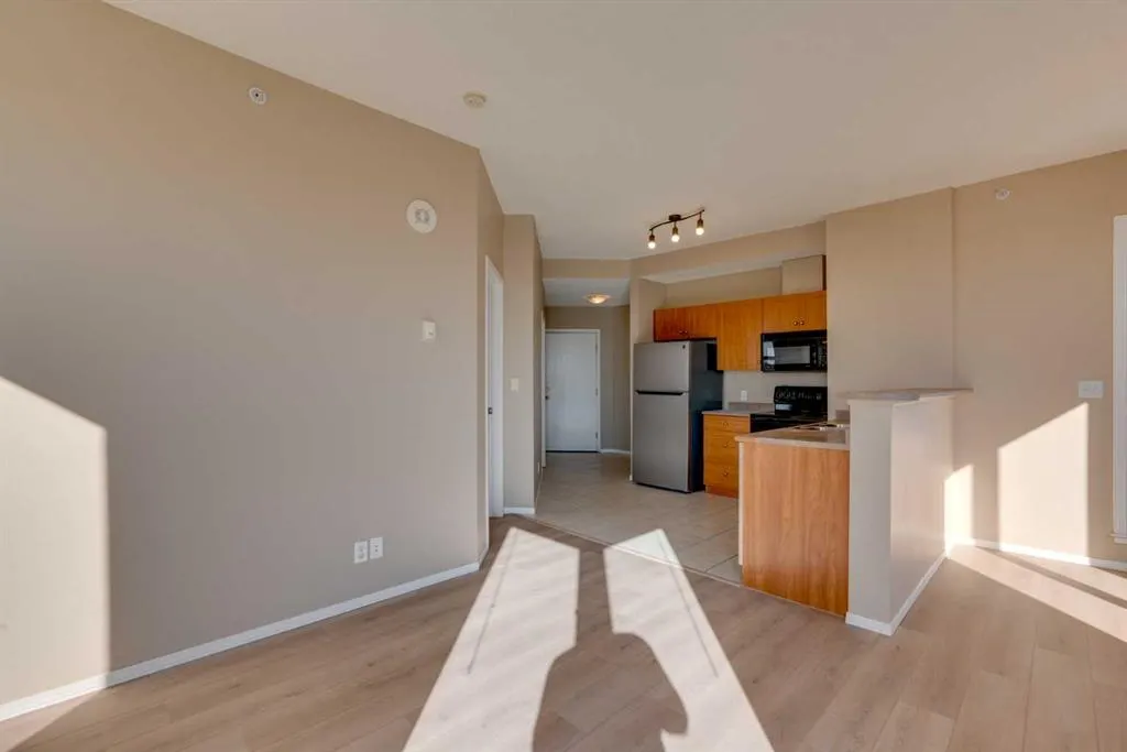 1053 10 Street SW #1816