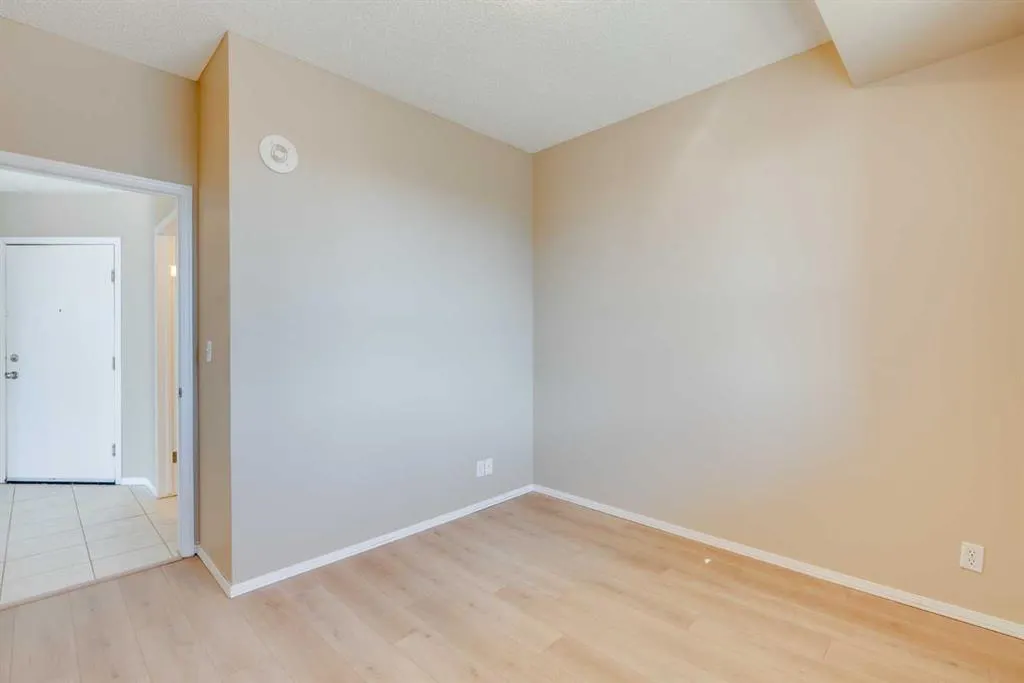 1053 10 Street SW #1816