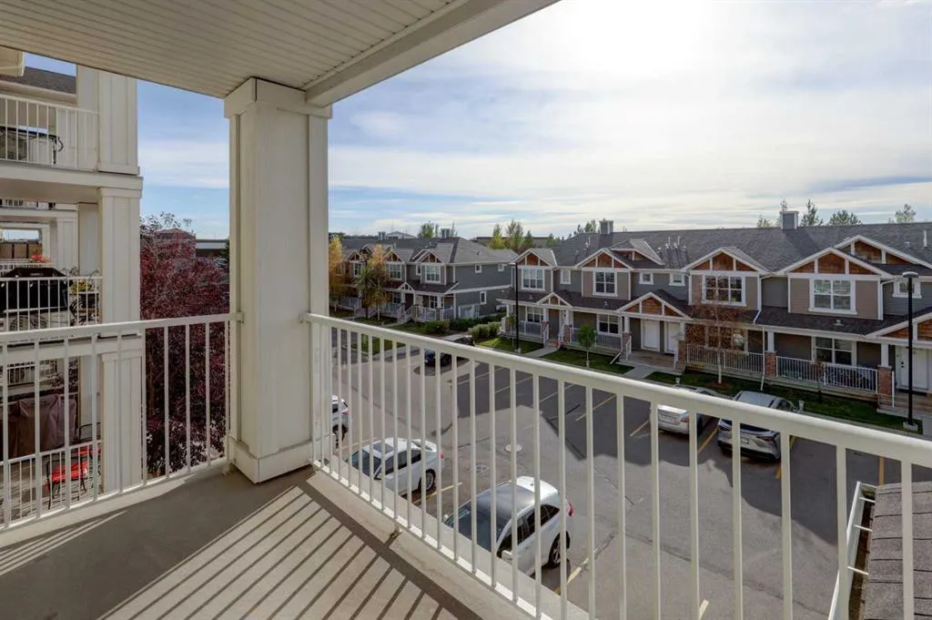 406 Cranberry Park SE #303