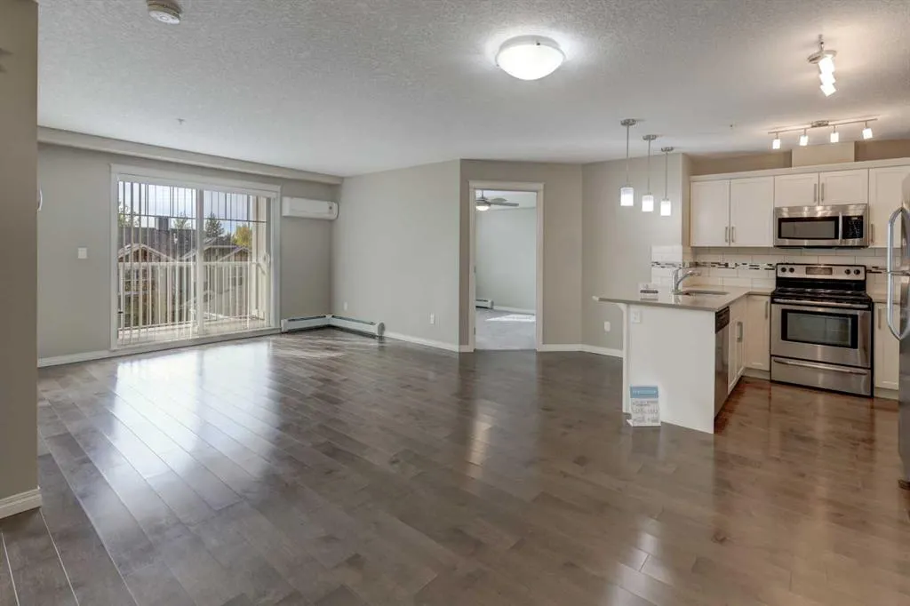 406 Cranberry Park SE #303