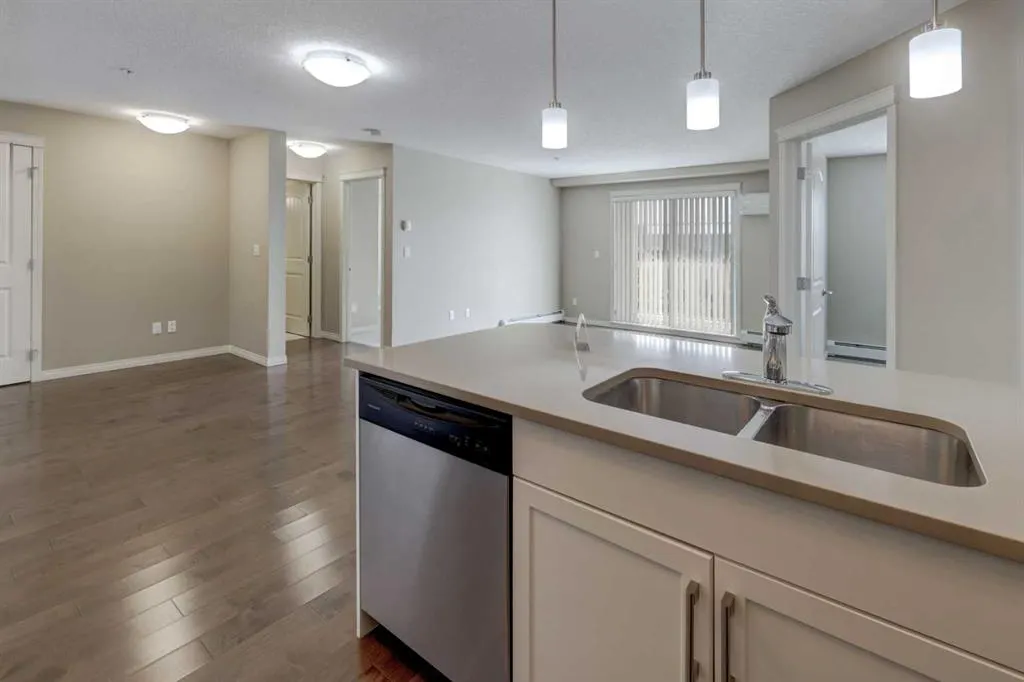 406 Cranberry Park SE #303
