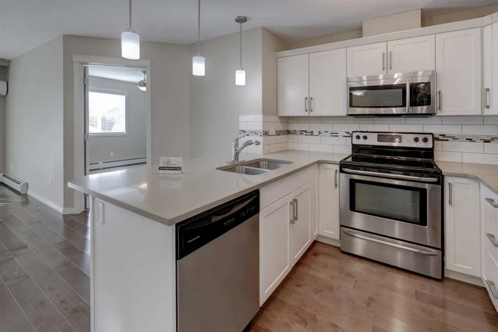 406 Cranberry Park SE #303