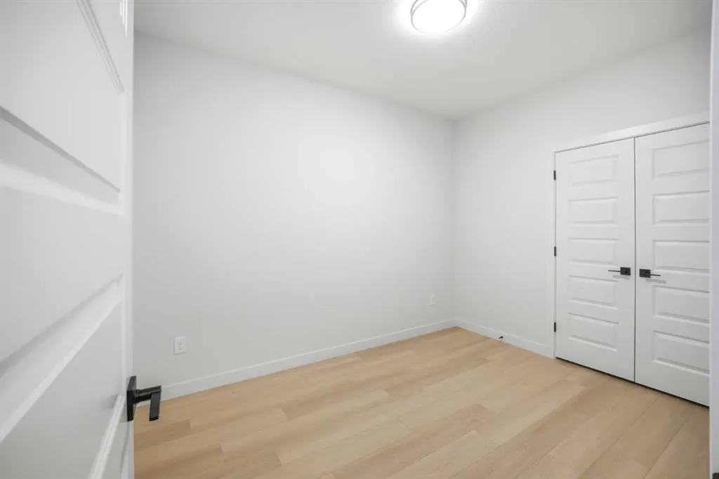 50 Waterford Mews