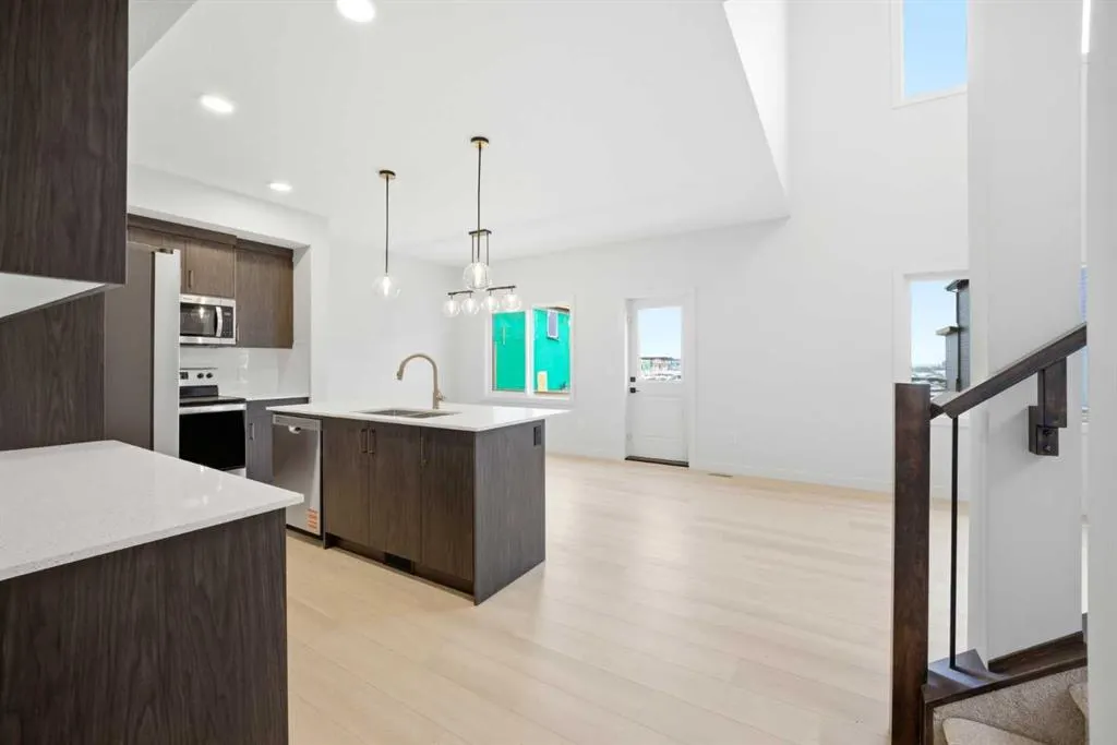 50 Waterford Mews