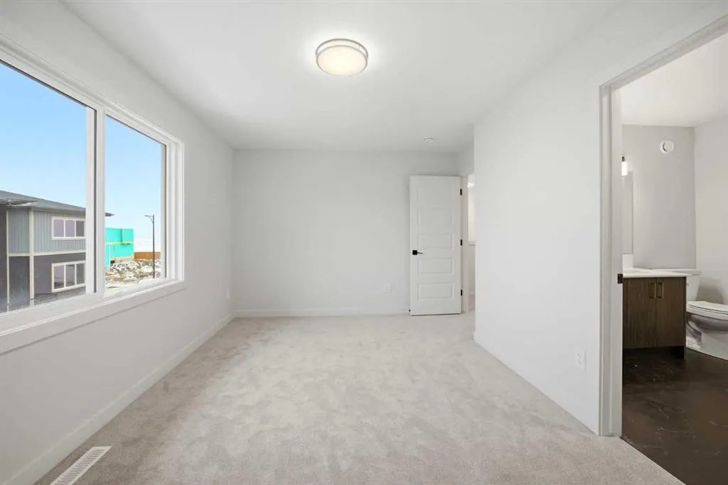 50 Waterford Mews