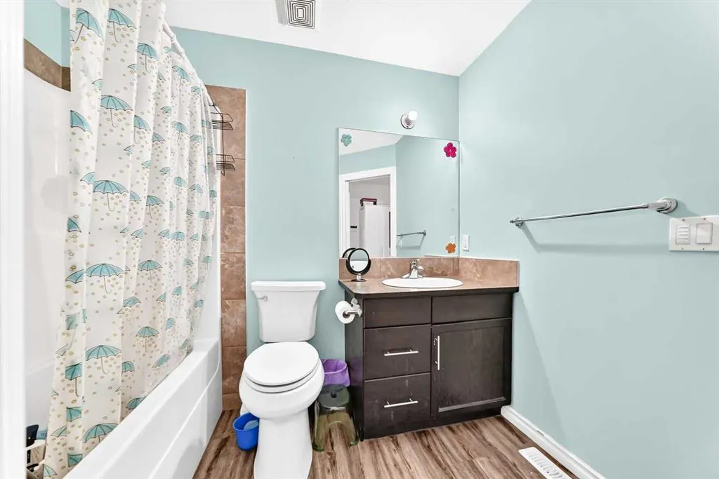 100 Coopers Common SW #119