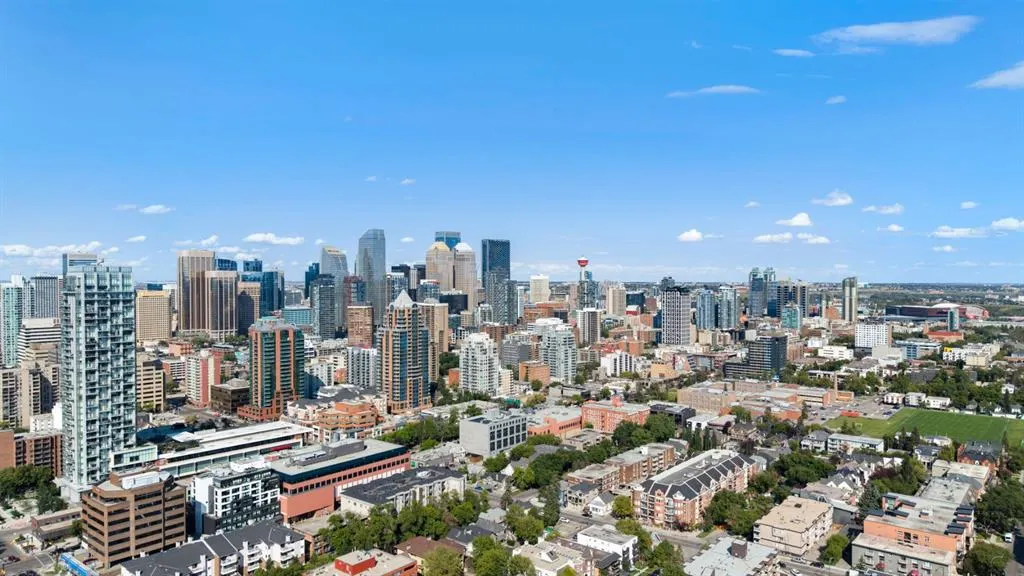 930 Royal Avenue SW #4