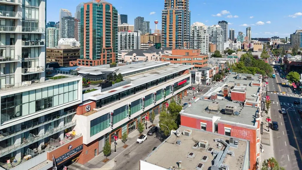 930 Royal Avenue SW #4