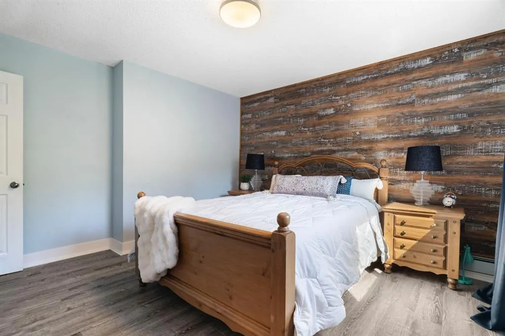 930 Royal Avenue SW #4