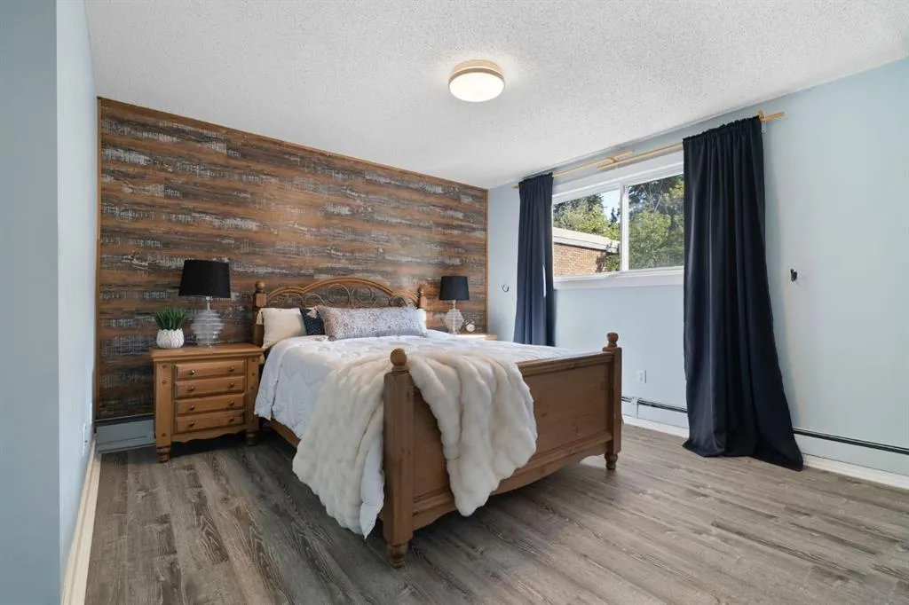 930 Royal Avenue SW #4