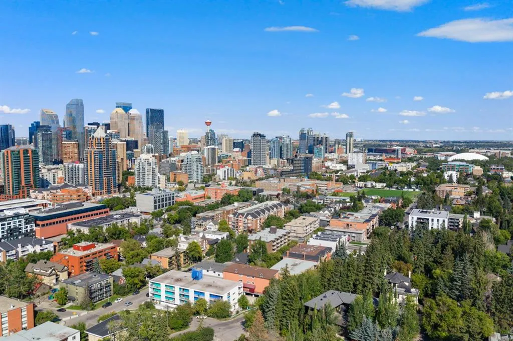 930 Royal Avenue SW #4