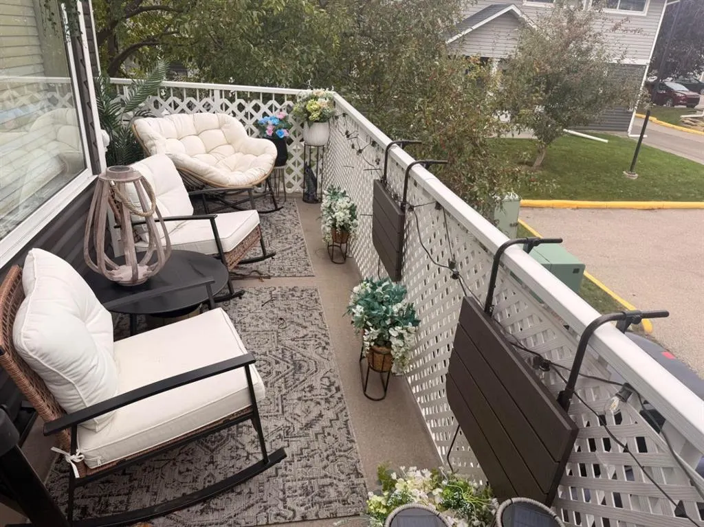 355 Regal Park NE