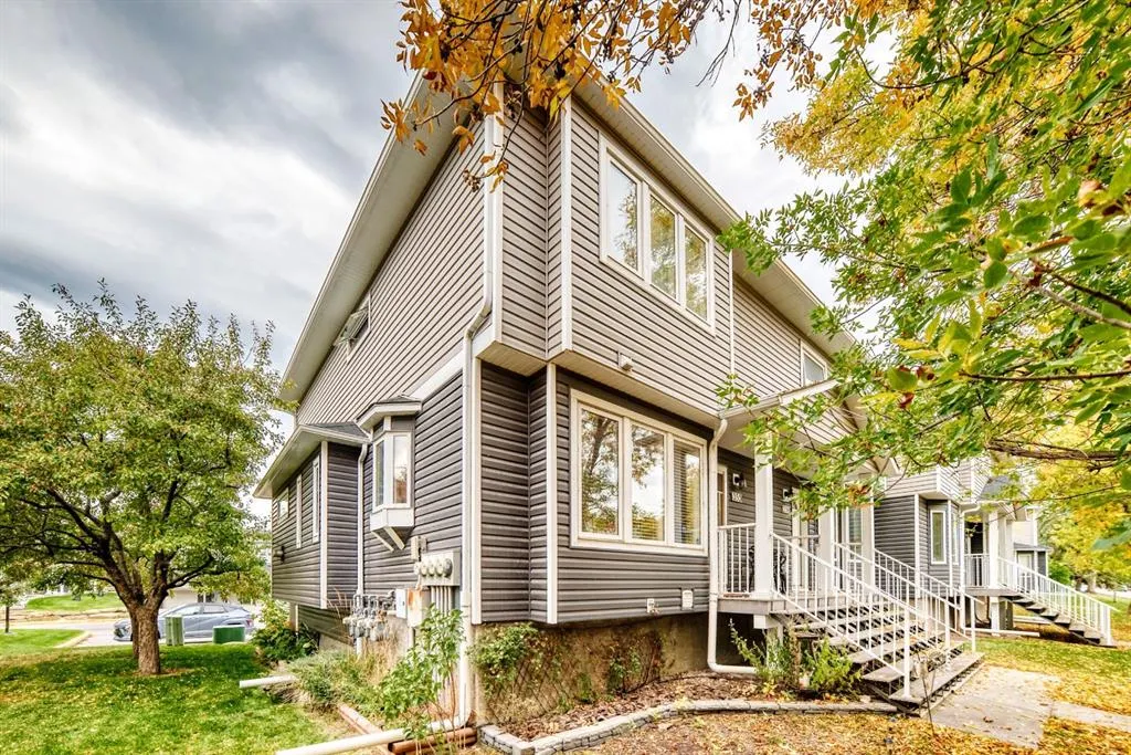355 Regal Park NE
