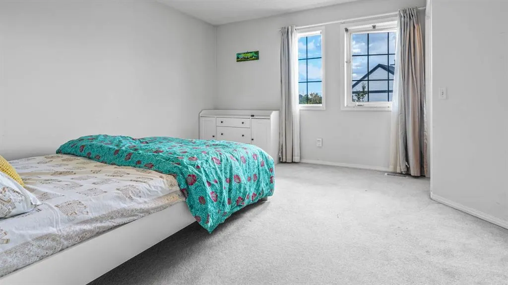 254 Elgin View SE