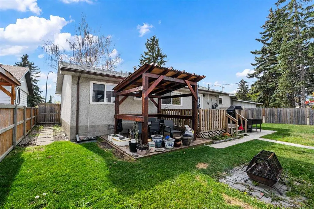 5410 Valentine Crescent SE