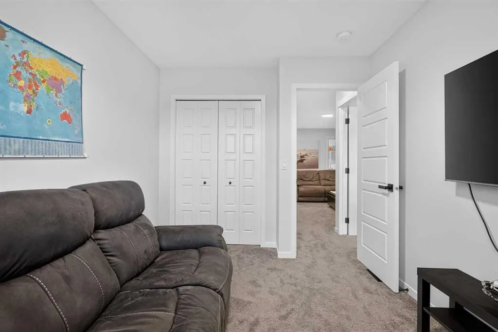 143 Wolf Hollow Manor SE