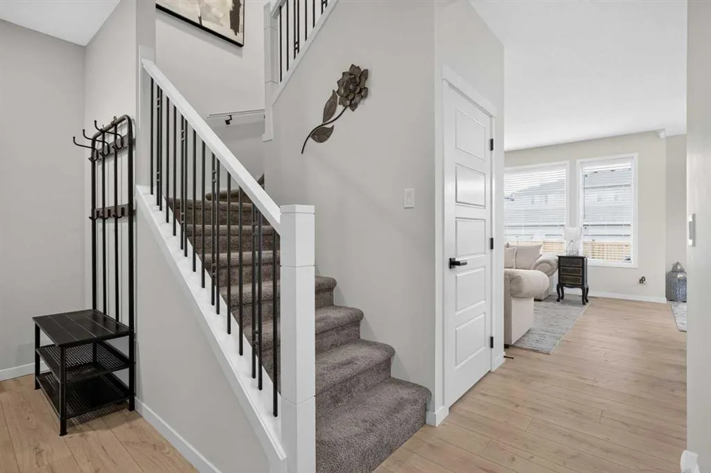 143 Wolf Hollow Manor SE