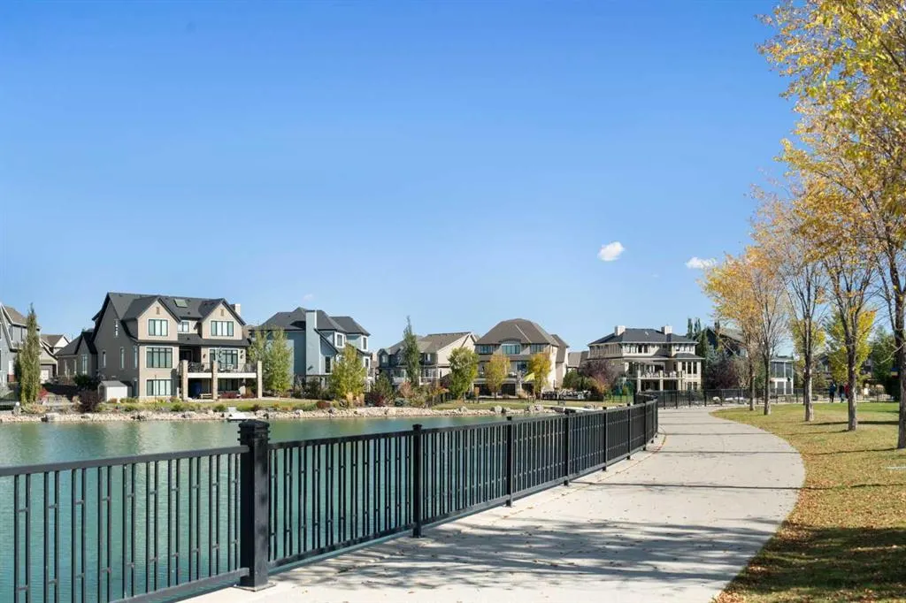 94 Mahogany Cove SE