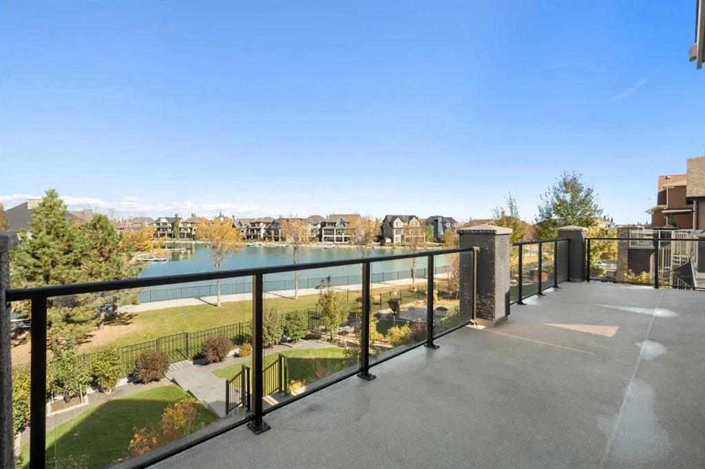 94 Mahogany Cove SE