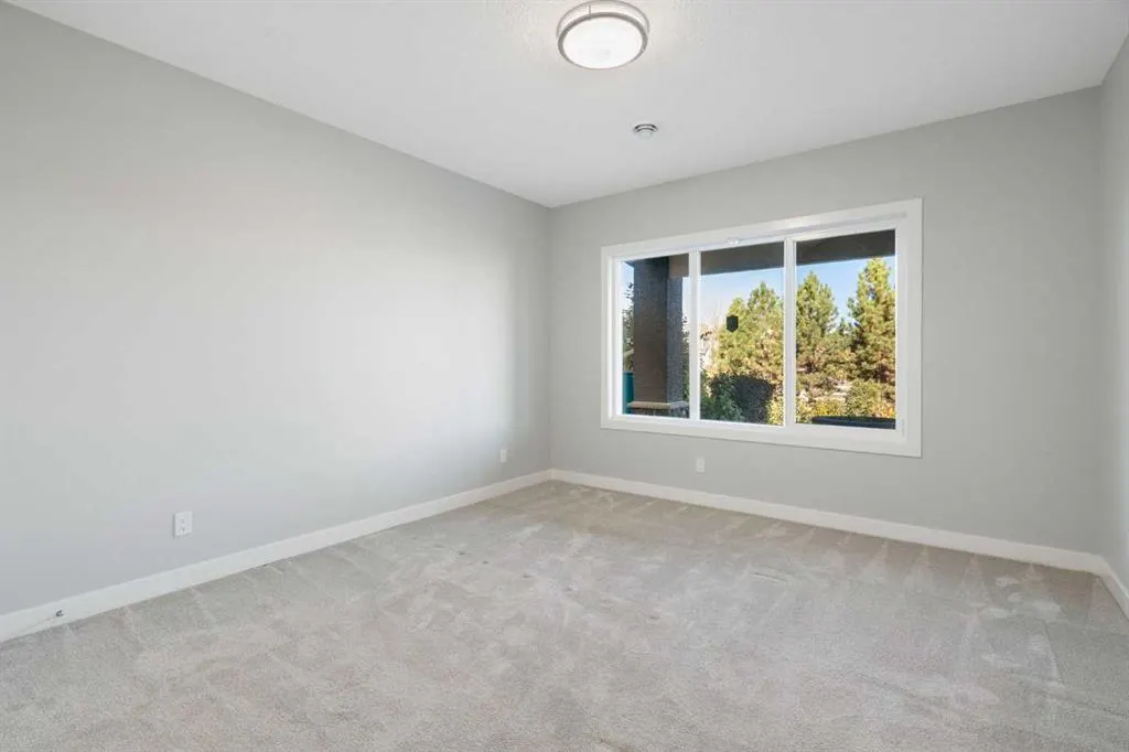 94 Mahogany Cove SE