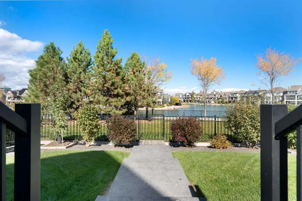 94 Mahogany Cove SE