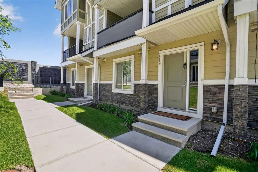 412 Nolanlake Villas NW