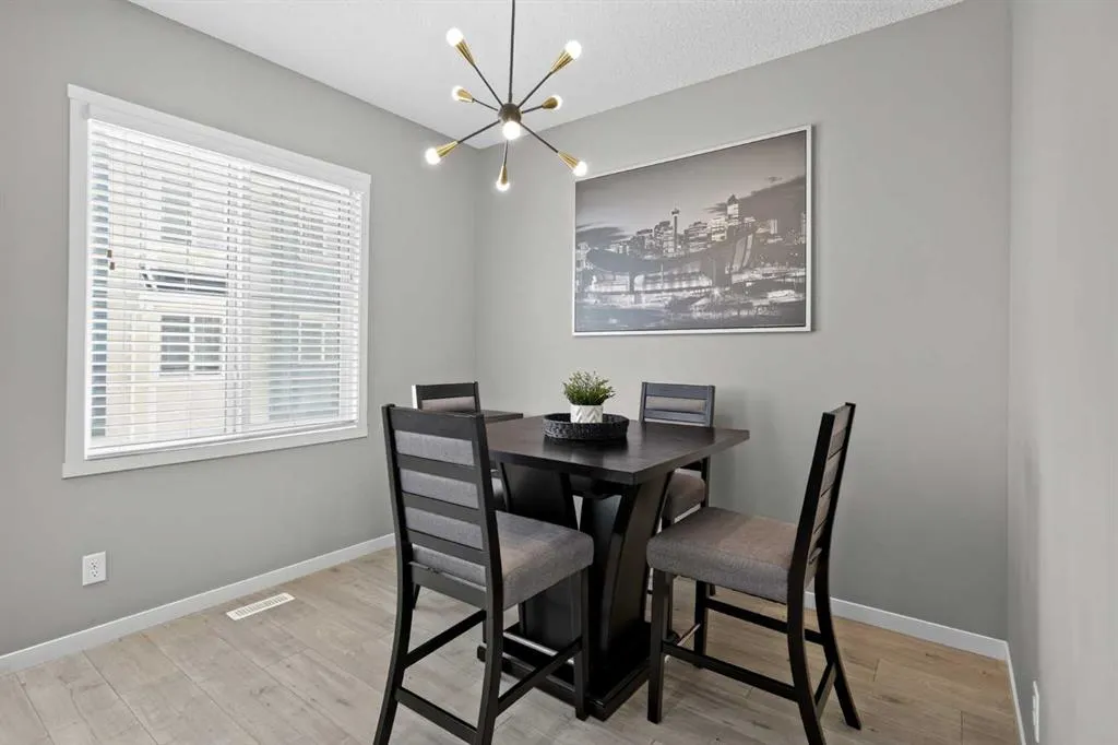 412 Nolanlake Villas NW