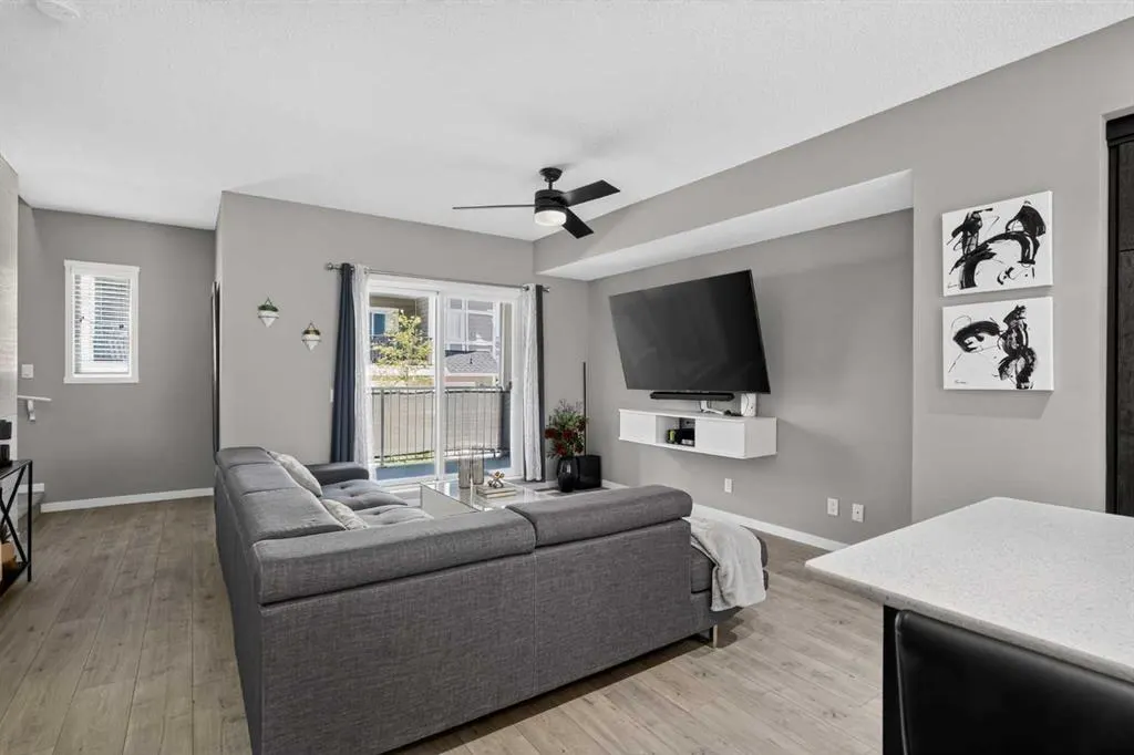 412 Nolanlake Villas NW
