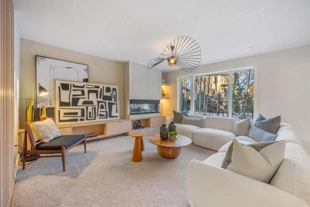125 Discovery Place SW