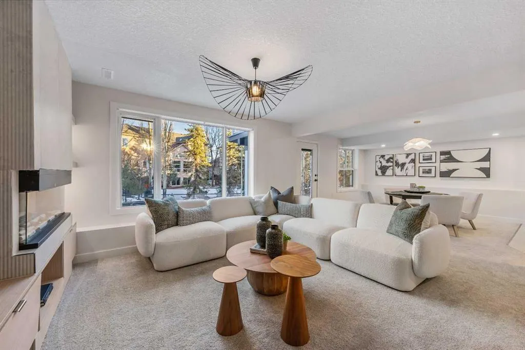 125 Discovery Place SW