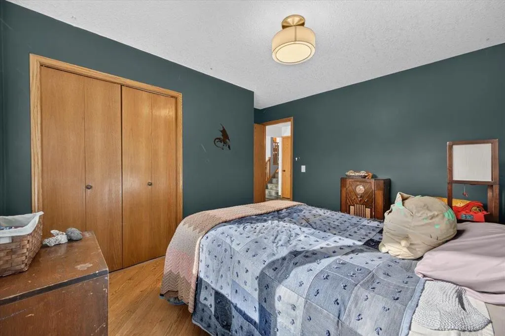 5 Sunset Crescent
