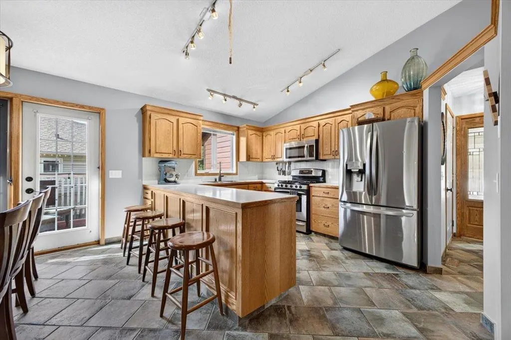 5 Sunset Crescent