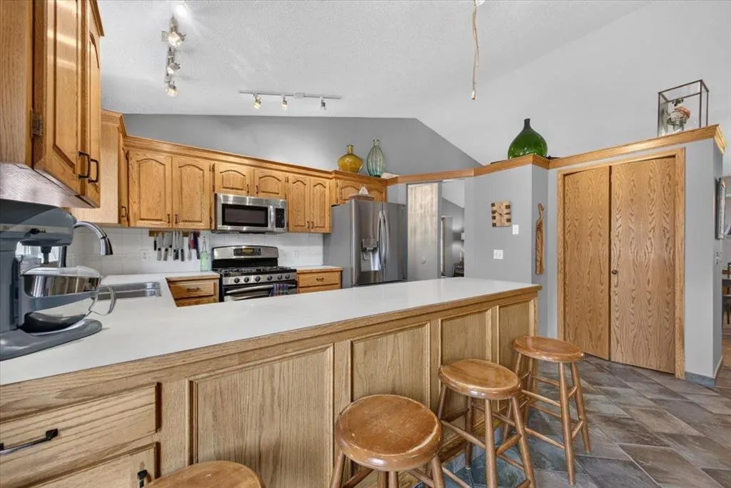 5 Sunset Crescent