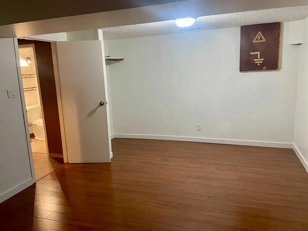 229 Lafayette Boulevard W