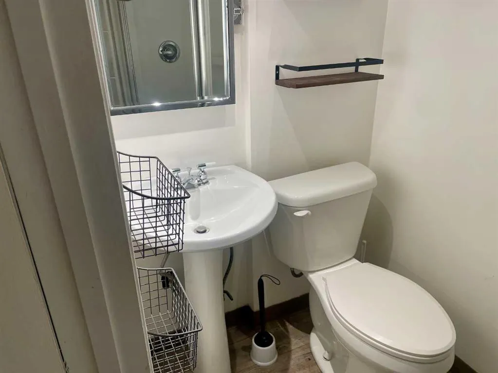229 Lafayette Boulevard W