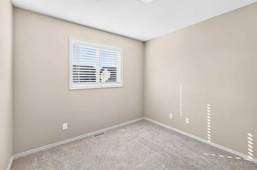 21 Pinetree Close