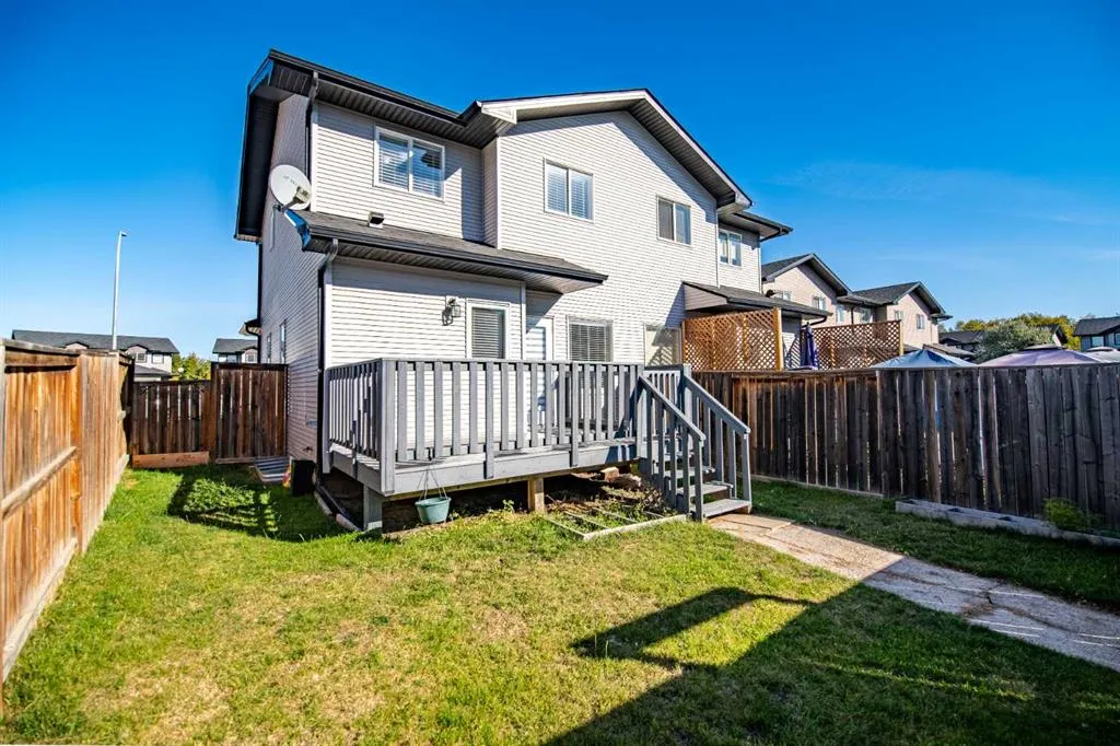 21 Pinetree Close