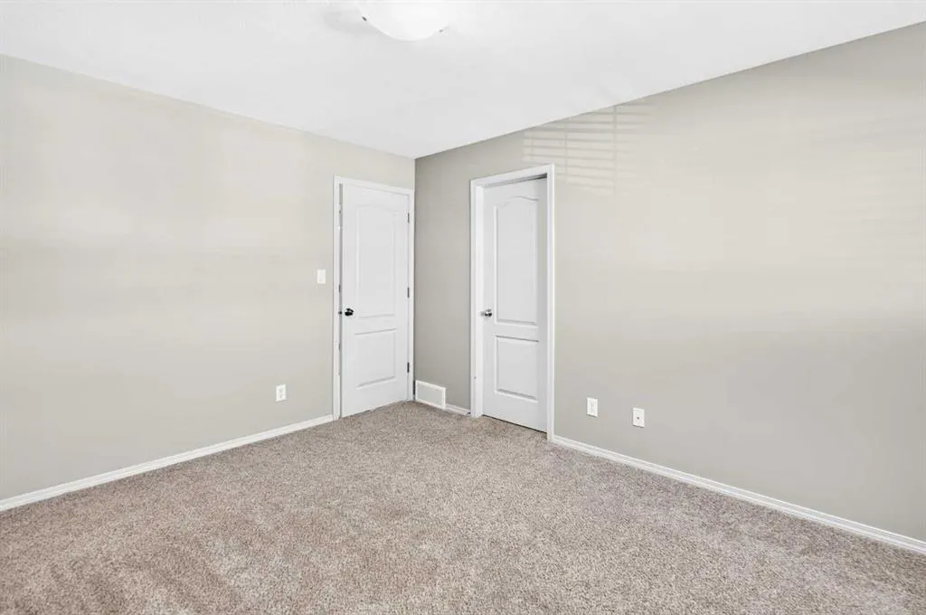 21 Pinetree Close