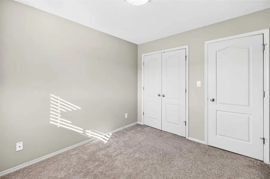 21 Pinetree Close