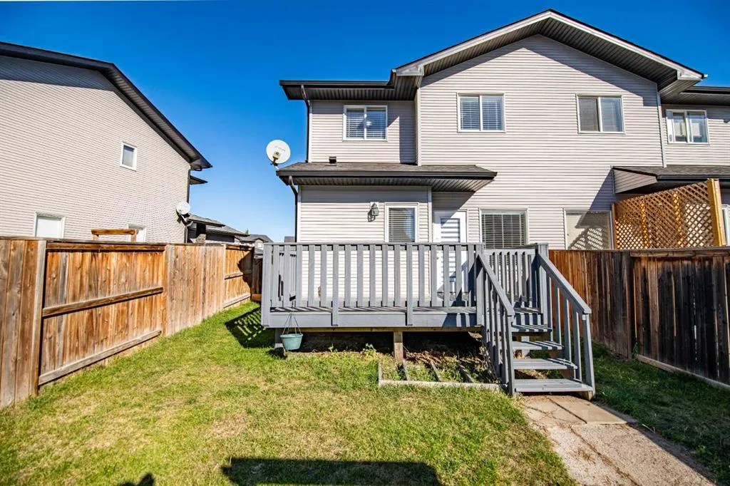 21 Pinetree Close