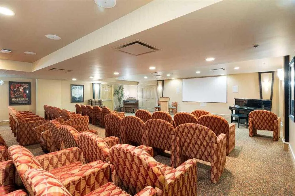 345 Rocky Vista Park NW #123