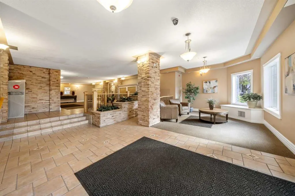 345 Rocky Vista Park NW #123