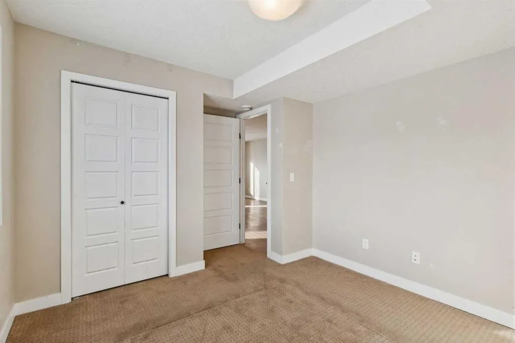 2781 Chinook Winds Drive SW #4102