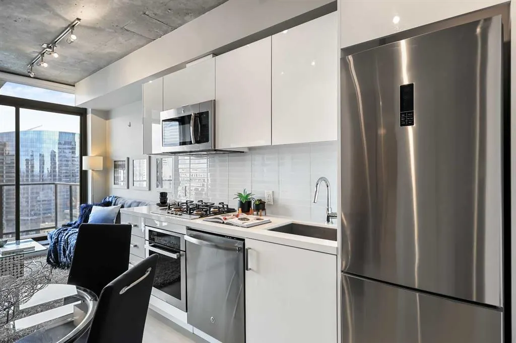 1010 6 Street SW #1405