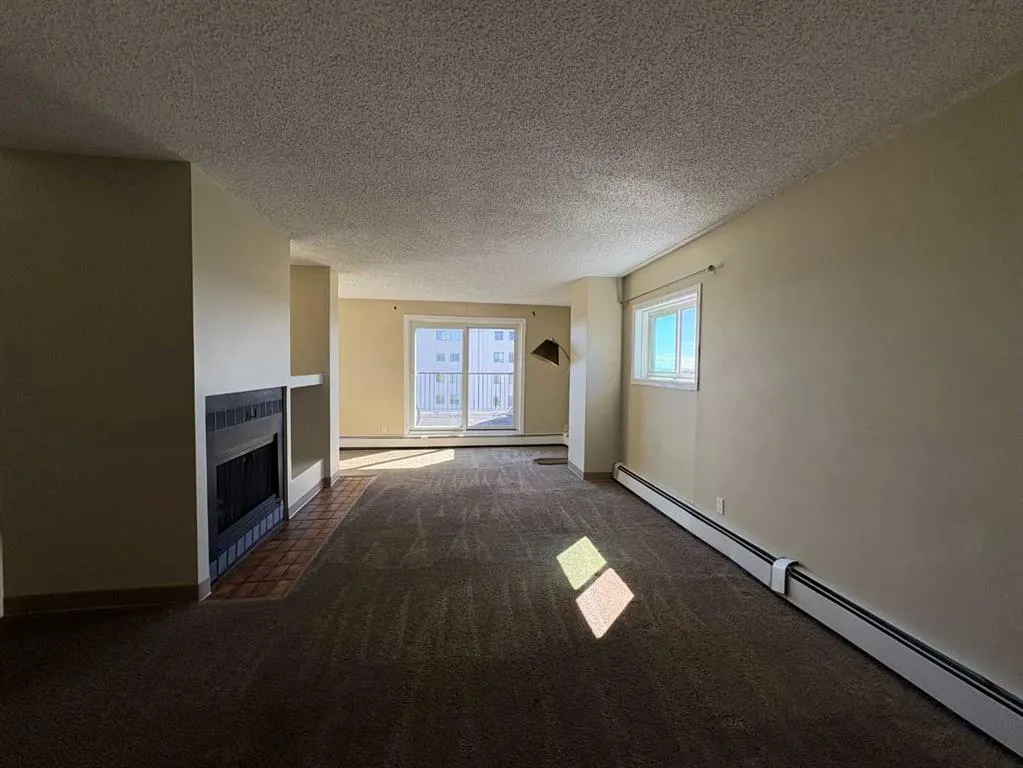 21 Berkeley Place W #921