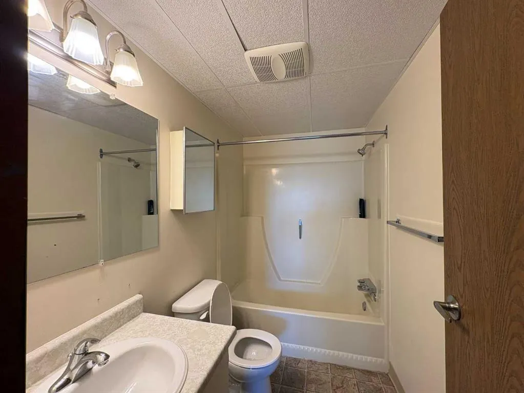21 Berkeley Place W #921