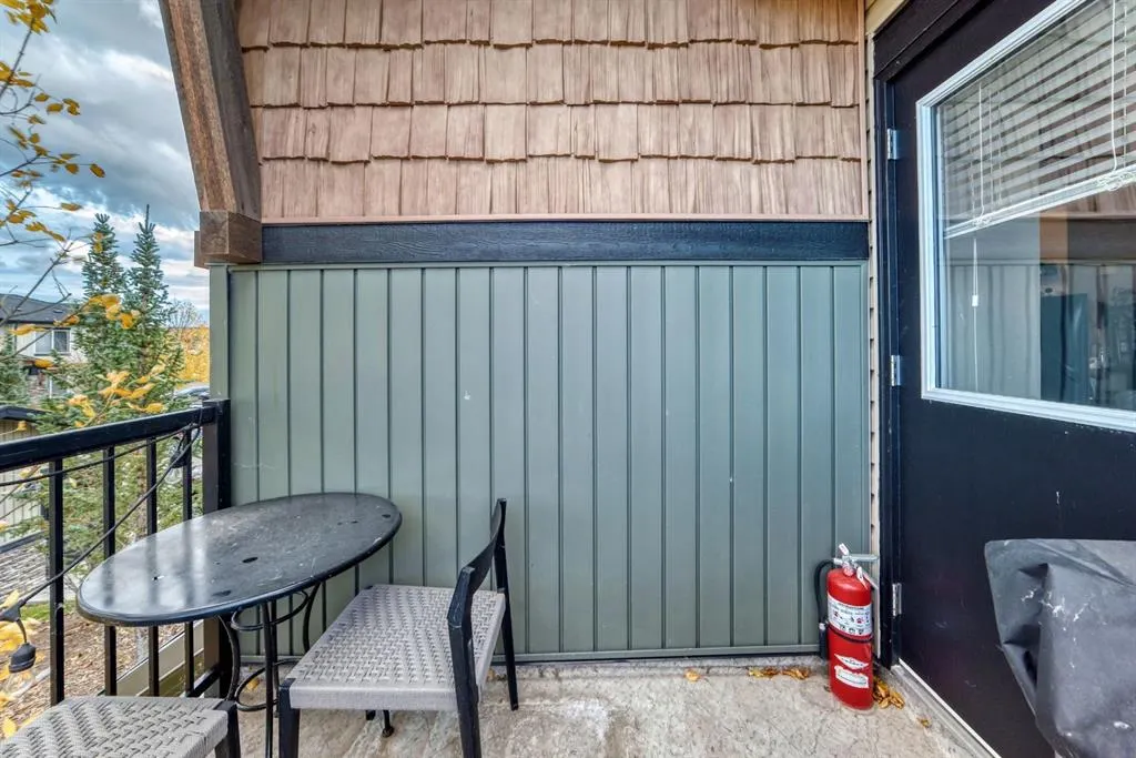 2781 Chinook Winds Drive SW #5205