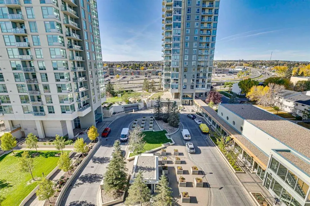 99 Spruce Place SW #706