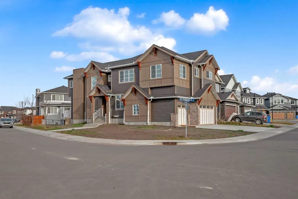 203 KINNIBURGH Place